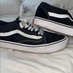 black lite vans! 🖤